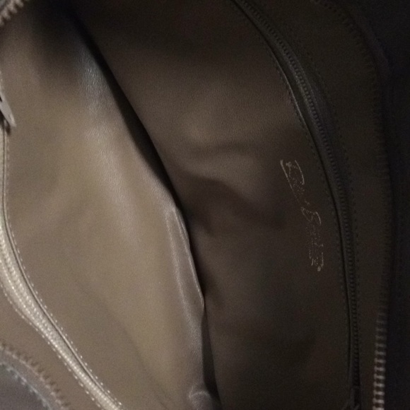 Vintage designer shoulder bag - Picture 2 of 3